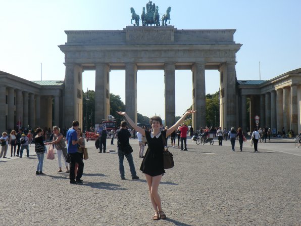 We’d say Concord’s Clara Symmes looks right at home in front of the Brandenburg Gate last September, wouldn’t you? She spent her first year after high school in Germany and many other parts of Europe.