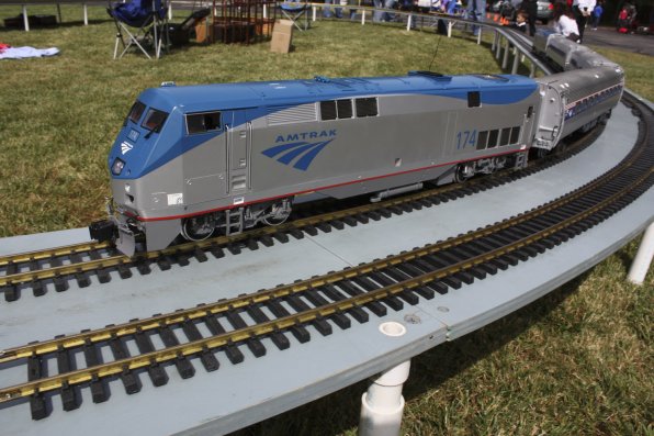 A model Amtrak train running right on time.