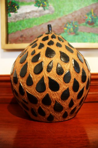 “Peacock Pear IV,” a ceramic piece by Sara Petipas.