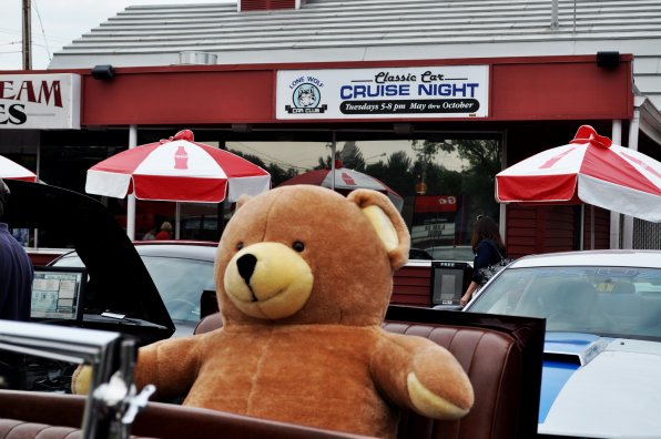 We were pretty sure that this furry fellow was in attendance doing viral marketing for the new movie Ted, although Mark Wahlberg was nowhere to be seen.