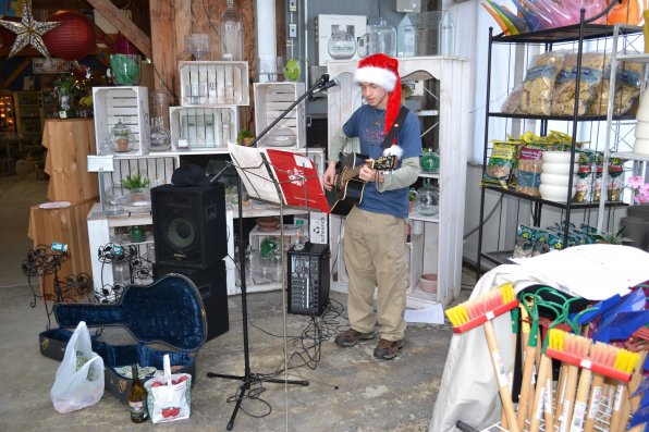 Kyle Michaud serenaded the crowd with his one-man band approach and the Santa hat added a nice touch.