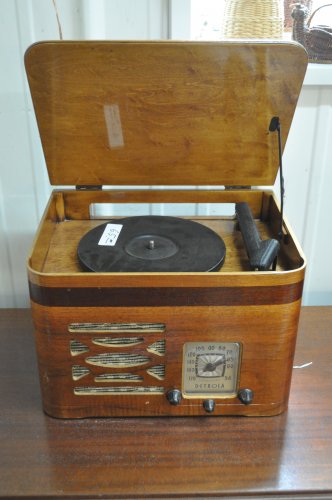 Furniture Fair had this old-school record player and radio on display.