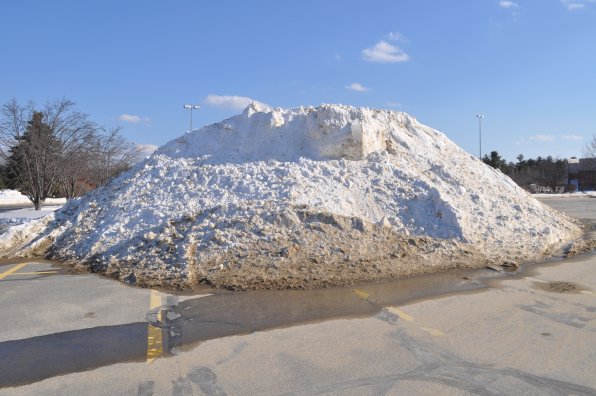 5. This is one round mound of winterosity. There’s more than enough here to sell to snow-needy areas. And lucky us, there are a ton of empty storefronts just across the lot.