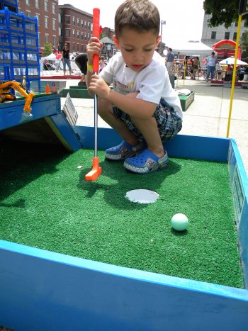 How’d that not go in?! Four-year-old Francis Moses just missed the tap-in Saturday afternoon but still converted his par.