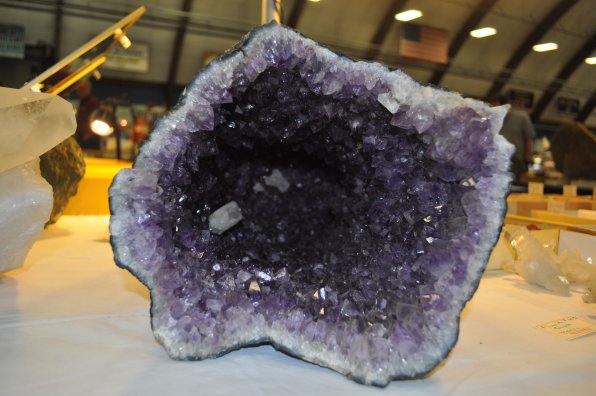 A purple geode.