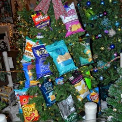 It’s fake trees and prizes galore at the 15th annual Fez-tival of Trees