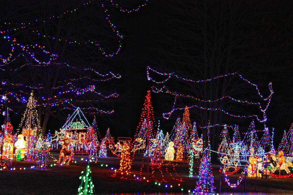 The infamous display on Borough Road in Penacook. We know “Monitor” reporter Allie Morris did a story about this recently, but we couldn’t have a Christmas decorations issue without featuring a shot of it. (JON BODELL / Insider staff) -