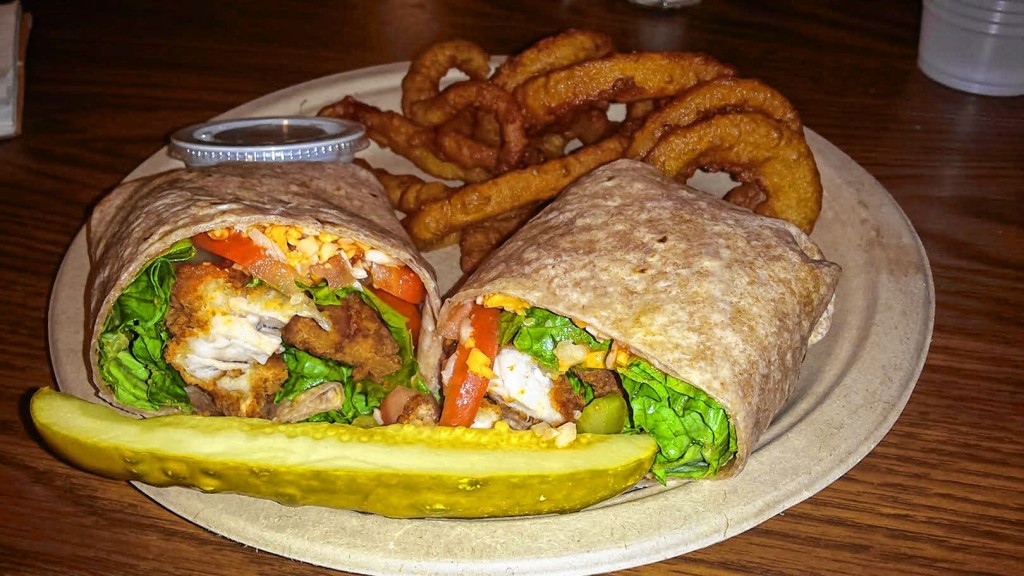 Food Snob / Insider staffIs this buffalo chicken wrap and onion rings from Elizabeth’s Kitchen in the State House making you hungry yet?