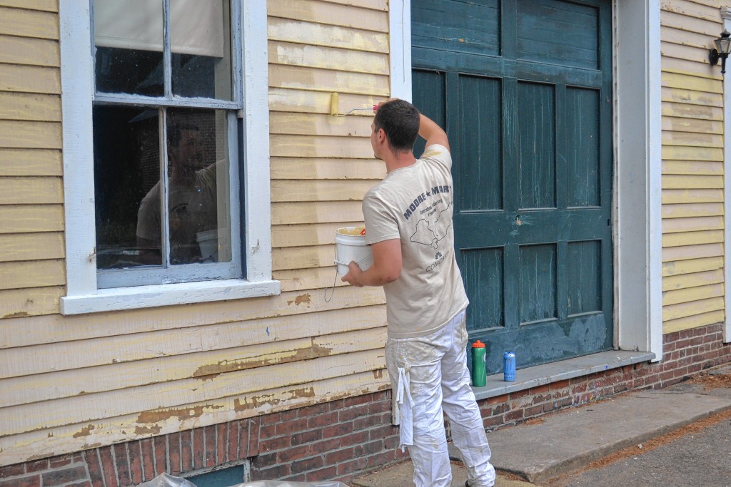 Tim Goodwin—Insider staffThe Yellow House at Kimball-Jenkins Estate is getting a fresh coat of paint.