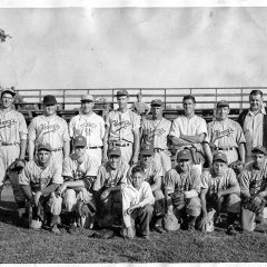 We got another great old baseball picture to share