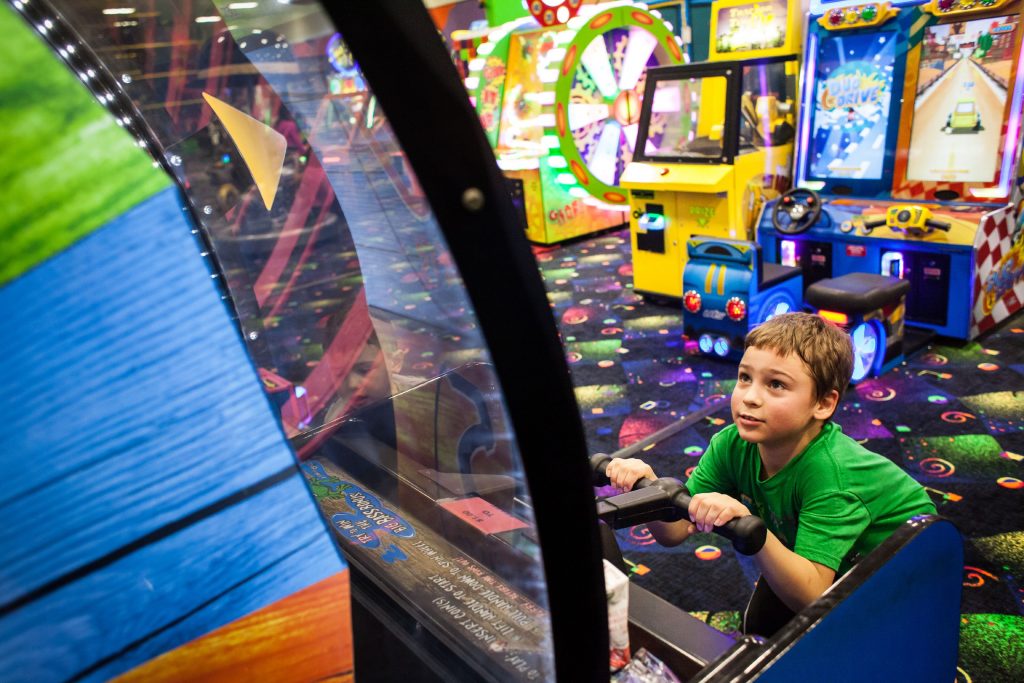 Jackson Abraham, 8, plays the Big Bass Wheel at Krazy Kids Indoor Play & Party Center in Pembroke on Friday, Dec. 29, 2017. (ELIZABETH FRANTZ / Monitor staff) Elizabeth Frantz