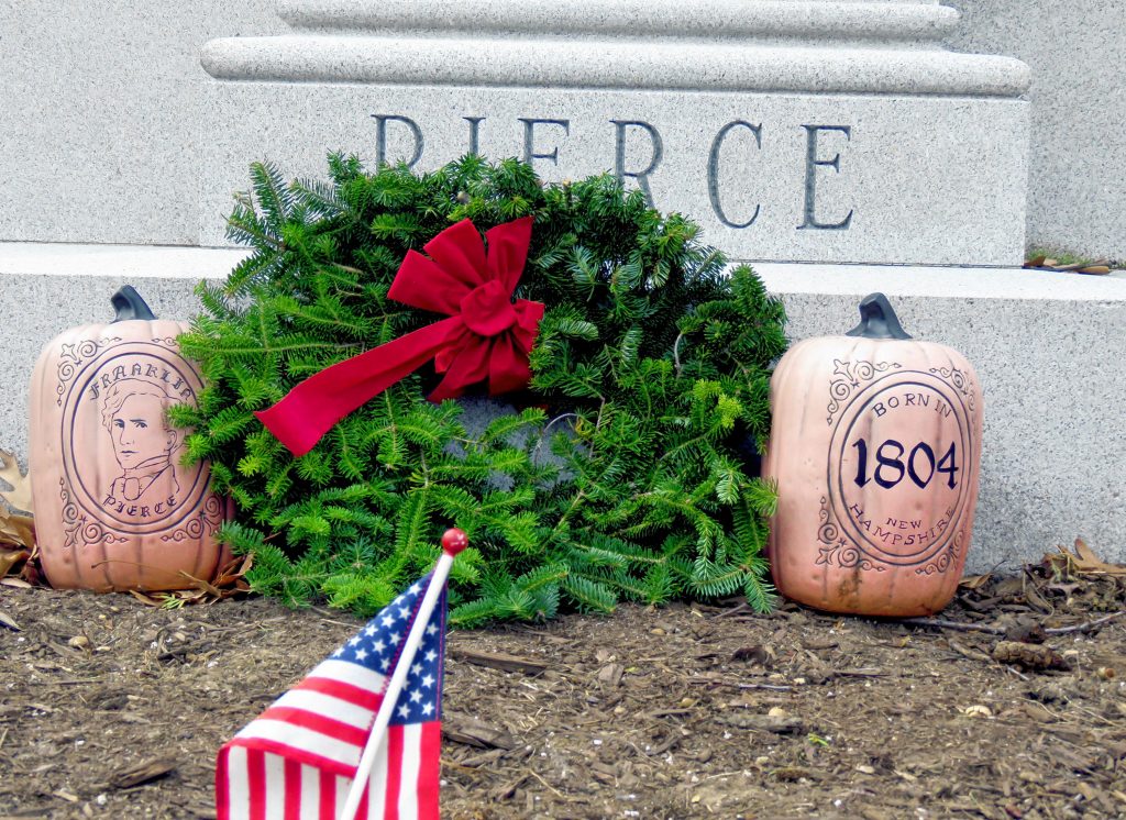 Wreaths meant to honor veterans at the Old North Cemetery in Concord are shown on the morning of Friday, Dec. 14, 2018. Caitlin Andrews