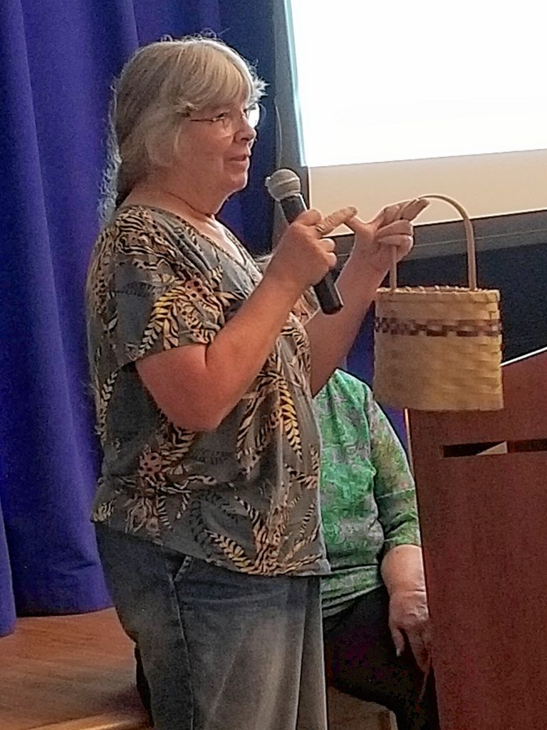 Diane Perry-Mann displays the tote basket students will create during her four-hour class.  