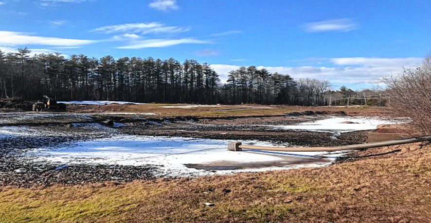 On Jan.  21, Beaver Meadow’s Tree Removal and Pond Dredge project began. Trees were removed from the right side of hole 13 down through the 14th tee box. 