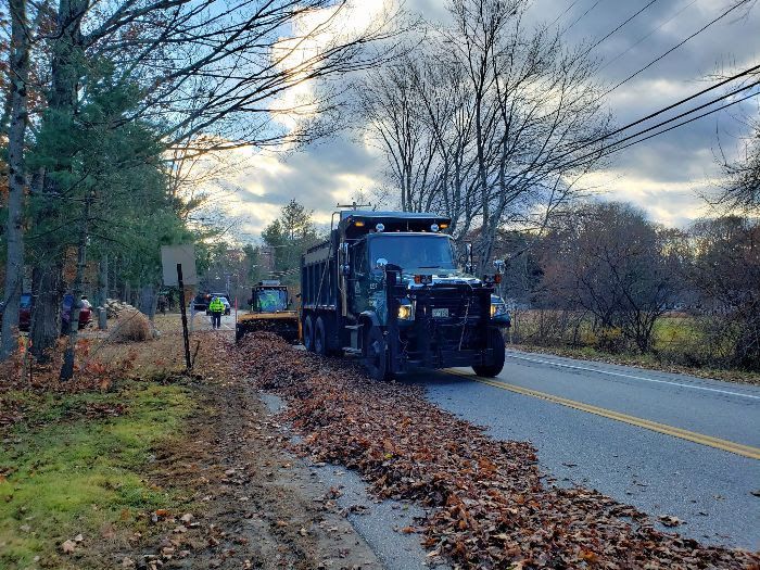 Bulk leaf collection started Nov. 1 and will continue as weather permits through Dec. 10, focusing on residential areas within the city's drainage system.