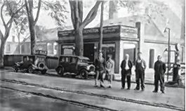 Arthur Purington Automotive Garage along the east side of South Main Street in 1920. 